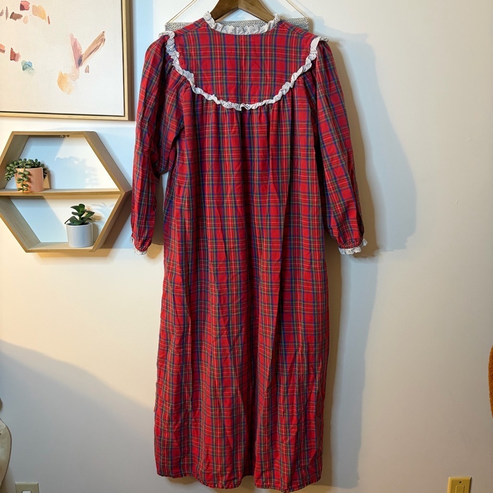 Vintage Plaid Nightgown - Picture 2 of 6